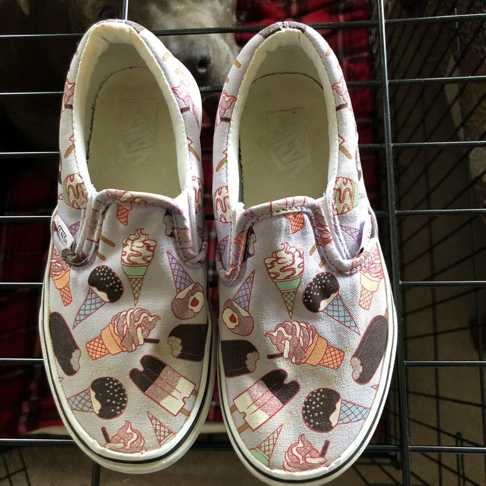 Used girls ice cream vans size 13.5